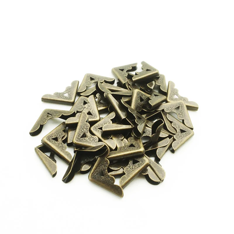 

50PCS/Pack Bronze Metal Book Corners For Photo Albums Menus Folders DIY Scrapbooking Decor Corner Protectors 17X17X3mm