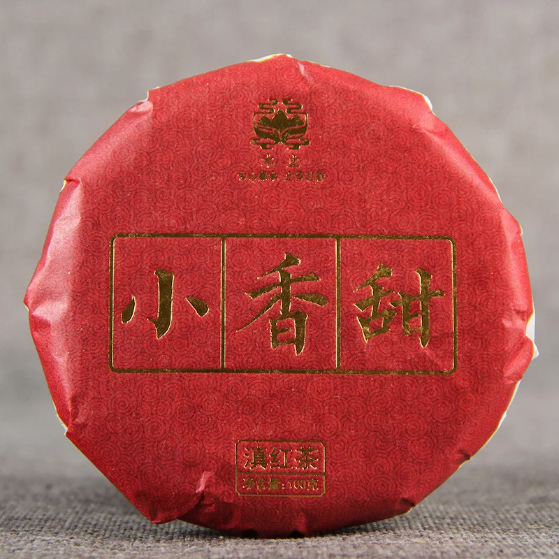 

Цветочный ароматизированный черный чай Юньнань горные древние деревья солнцезащитный красный дикий чай Xiaoxiang сладкий черный чай со вкусом ...