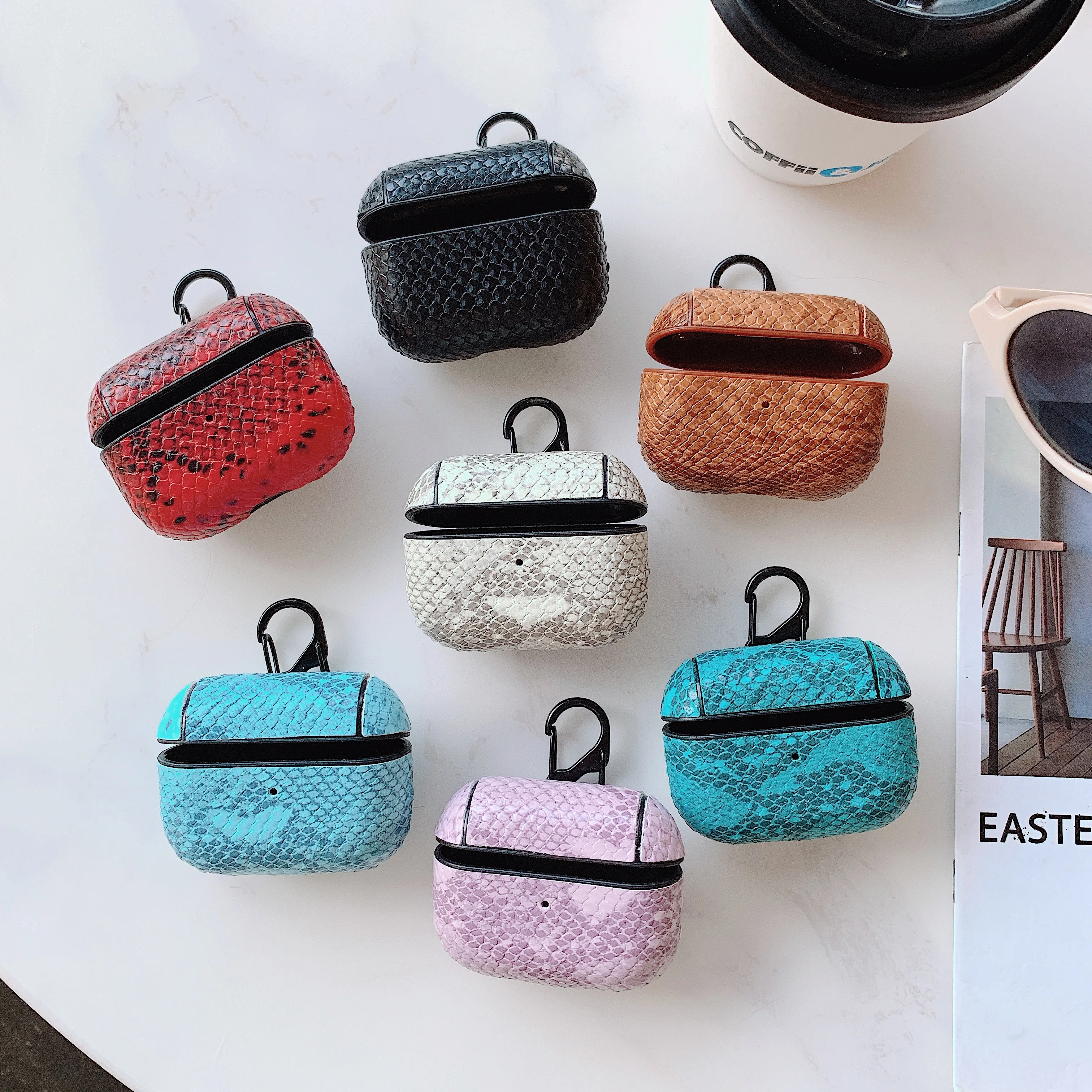 Змеиный кожаный чехол для наушников iPhone беспроводных Bluetooth Air Pods защитный AirPod 1 2