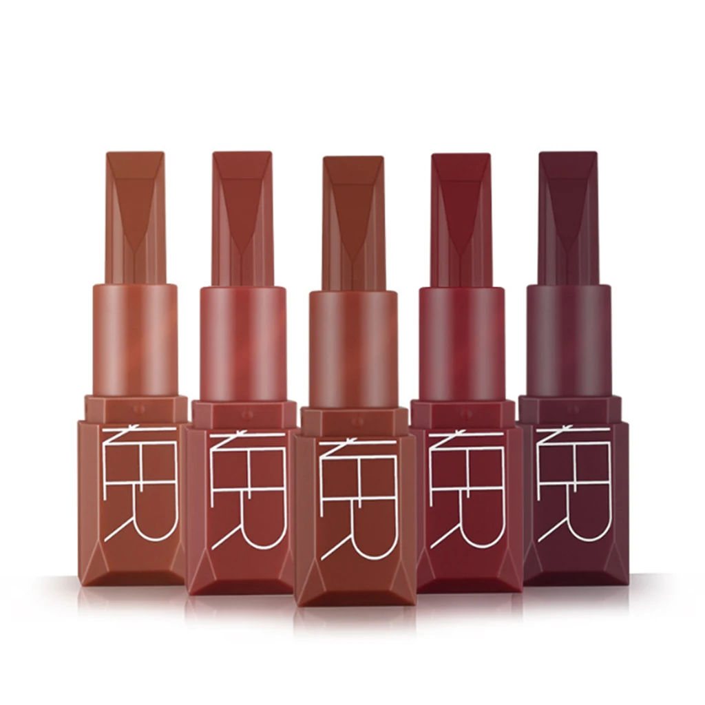 

5 Colors Waterproof Lip Gloss Non-Stick Cup Moisturizer Cosmetics Lip Stick