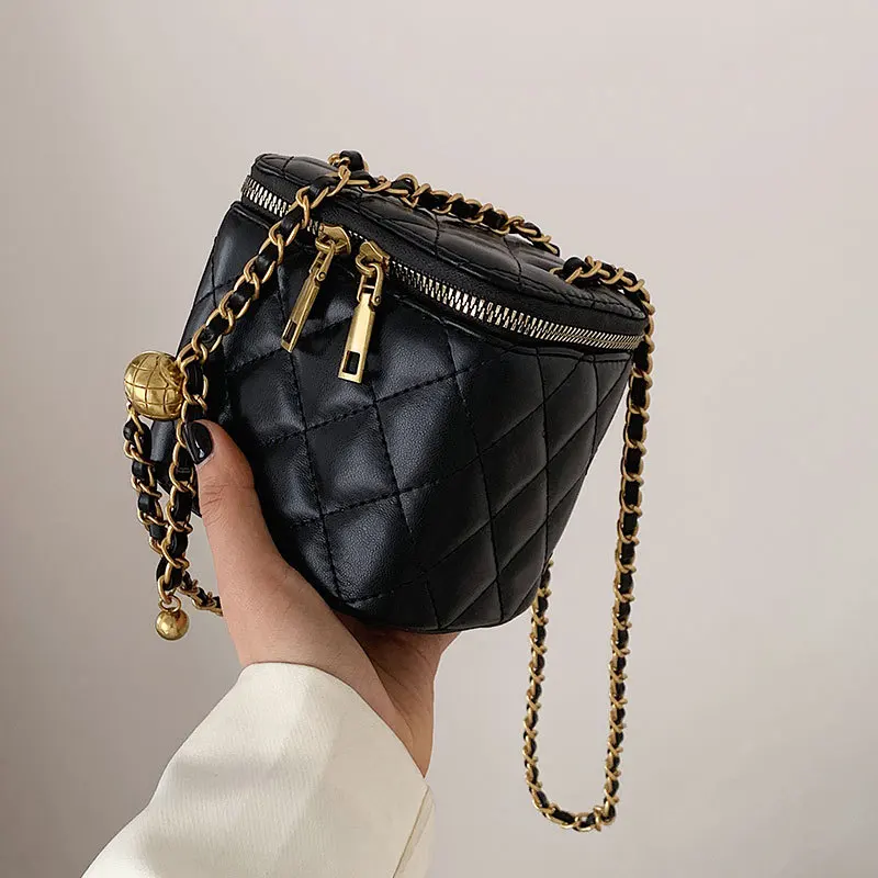 Мини-сумка женская 2021 новая трендовая модная ромбовидная вышитая нитка