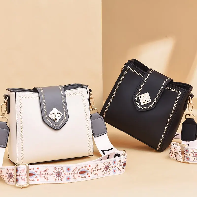 

Женская сумка через плечо из искусственной кожи, красочные сумки через плечо с широким ремешком, модная универсальная элегантная женская с...