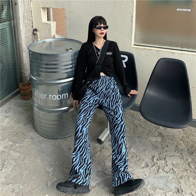 

2021 New Korean Streetwear Harajuku Loose Straight Fly Pocket Zebra Stripe Pant Woman Trouser High Waist Fashion KZ966