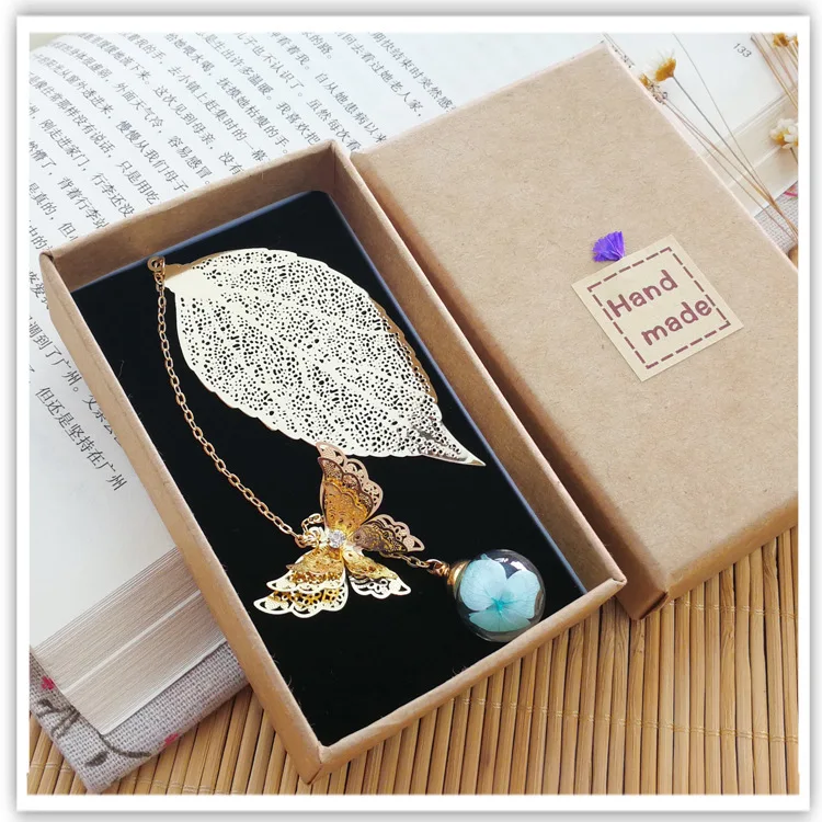 

Retro Fashion Bookmark Creative Metal Leaf Butterfly Eternal Flower School Supplies Classical Chinese Style Gift Stationery