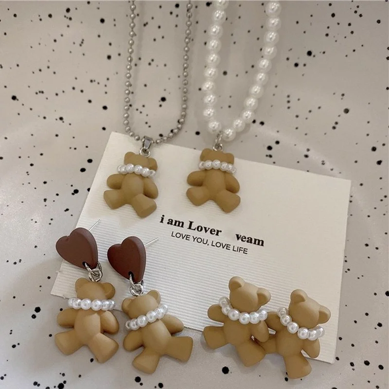 

925 Silver Needle Retro Cute Pearl Circle Resin Bear Earrings Temperament Metal Necklace for Women Girl Gifts Ins Jewelry