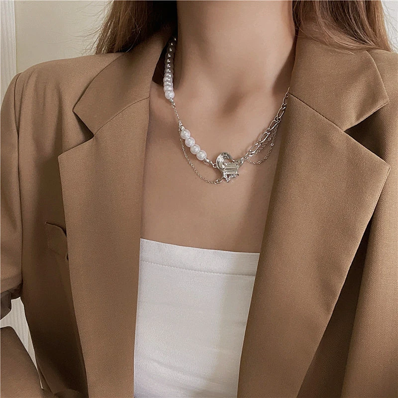 

Creative Pearl Stitching Necklace Simple Heart-Shaped Pendant Clavicle Chain Exquisite Tassel Necklace Ladies Jewelry Gift
