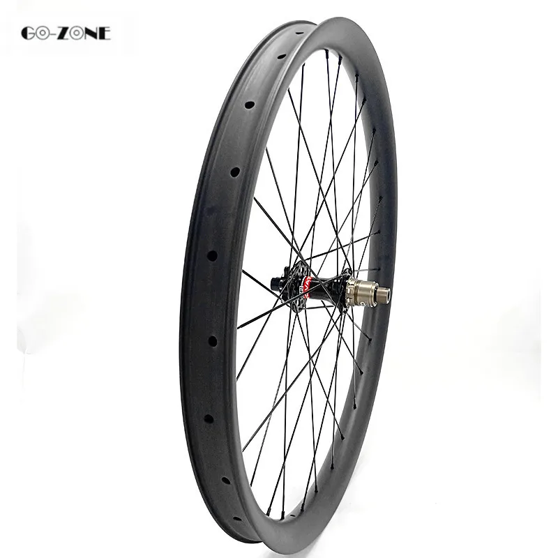 Günstig 27,5 Zoll Carbon Räder Asymmetrische BIN 40x30mm Tubeless Disc Mountainbike Rad Novatec D791SB D792SB 100 X15 142x12 Mtb Laufradsatz