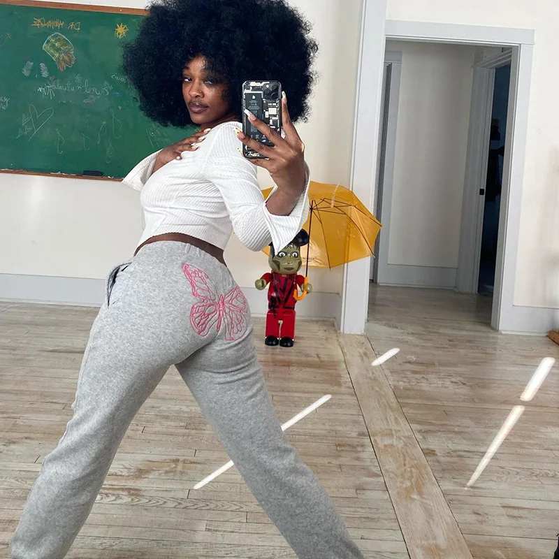 

Однотонные спортивные брюки с вышивкой бабочки для женщин, Новинка осени 2021, Повседневная модная многоцветная прямая женская одежда для бе...