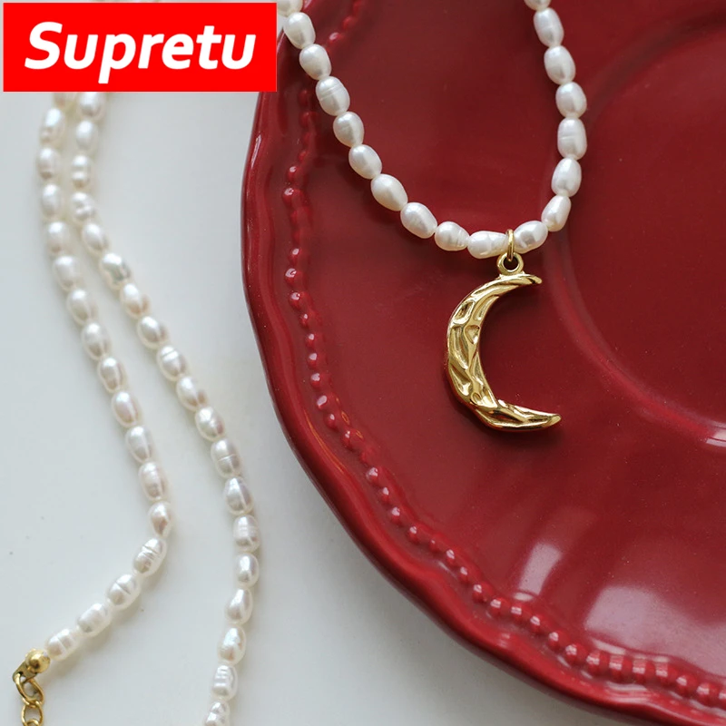 

Baroque Pearl 18K Gold plated Moon Pendant Necklace For Women Crescent Charm Choker Clavicle Chain Necklaces Girl Collar Jewelry