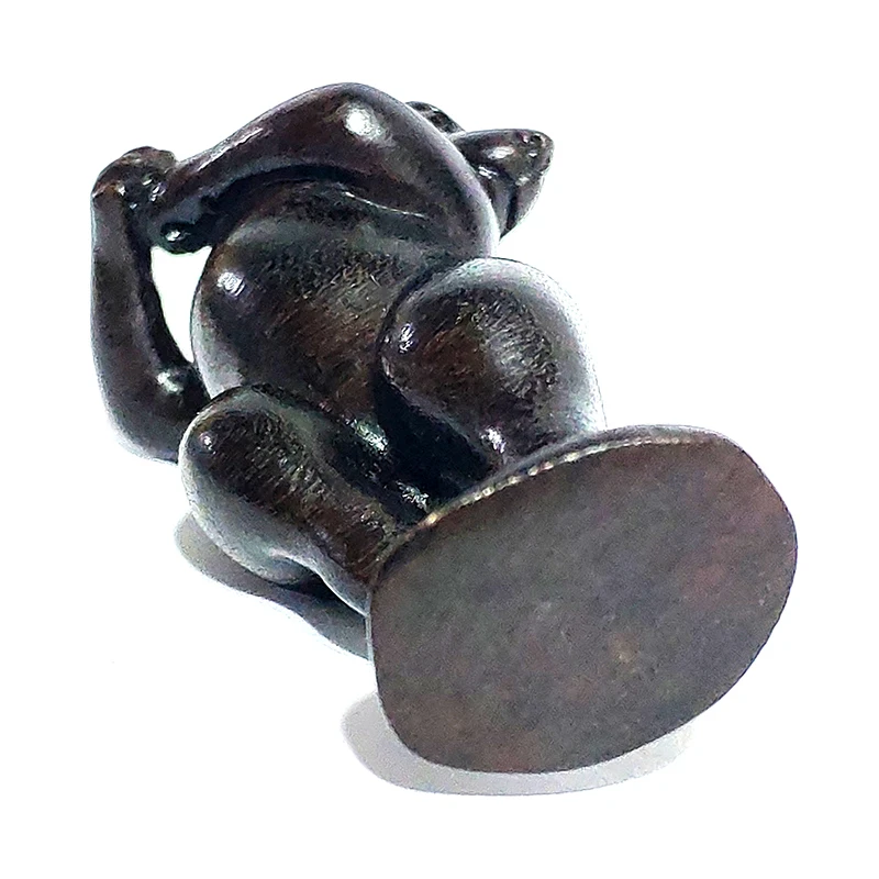 

Y6689 - Collectible 20 Years OLD 2" Hand Carved Ebony Ironwood Netsuke - Fox Dancing