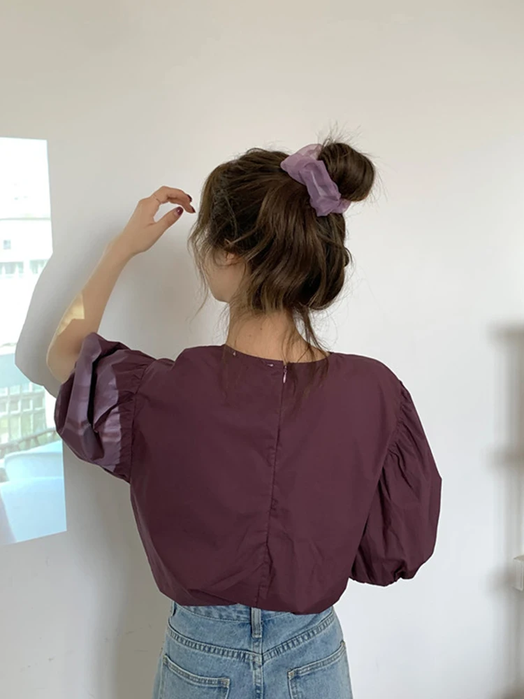 

White bubble sleeve top women's loose French temperament short sleeve shirt design sense versatile fashion style