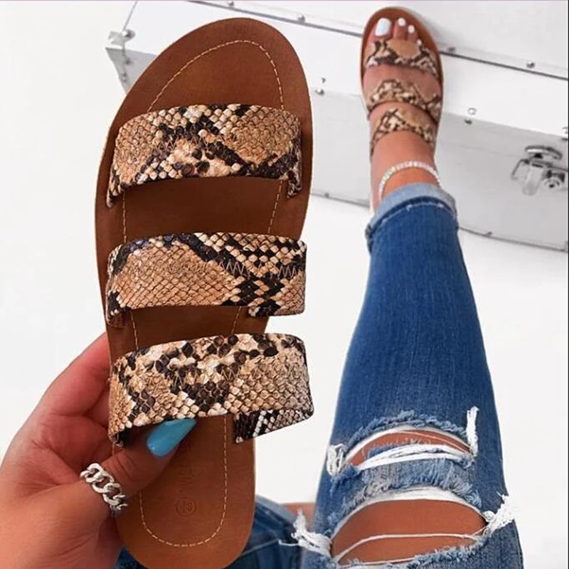 

2020 New Women Flip Flop Snake Double Layer Sandals Flat Bottom Ladies Beach Shoes Outdoor Travel Fashion Wild Student Slippers