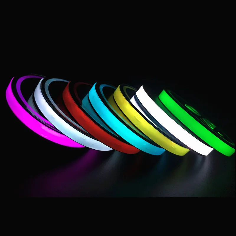 Автомобильный светодиодный подстаканник с USB зарядкой для воды RGB светильник