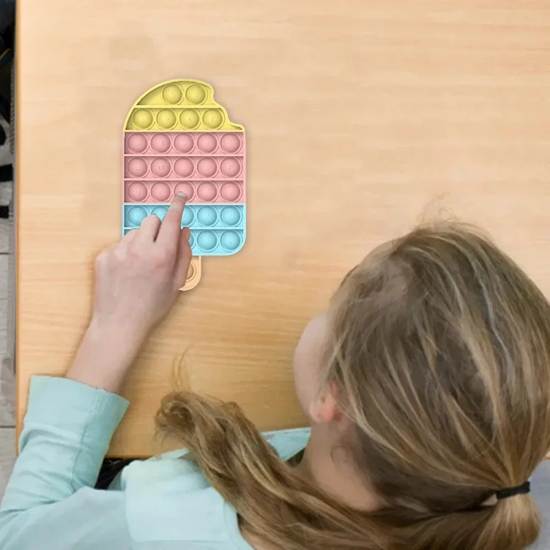 Billig Großhandel Desktop Spaß Eis Geformt Push Blase Silikon Reusable Spielzeug Kinder Erwachsene Stressabbau Zappeln