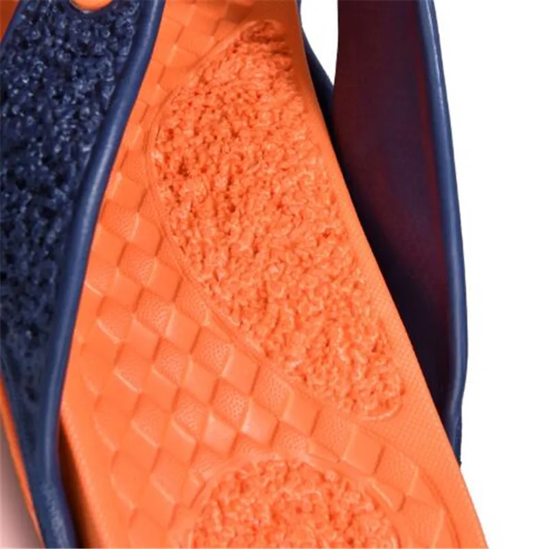 

New Summer Cool Men Slip Resistant Fashion Men Flip Flops Hot Sell Footwear Clip Toe Casual Beach Slippers