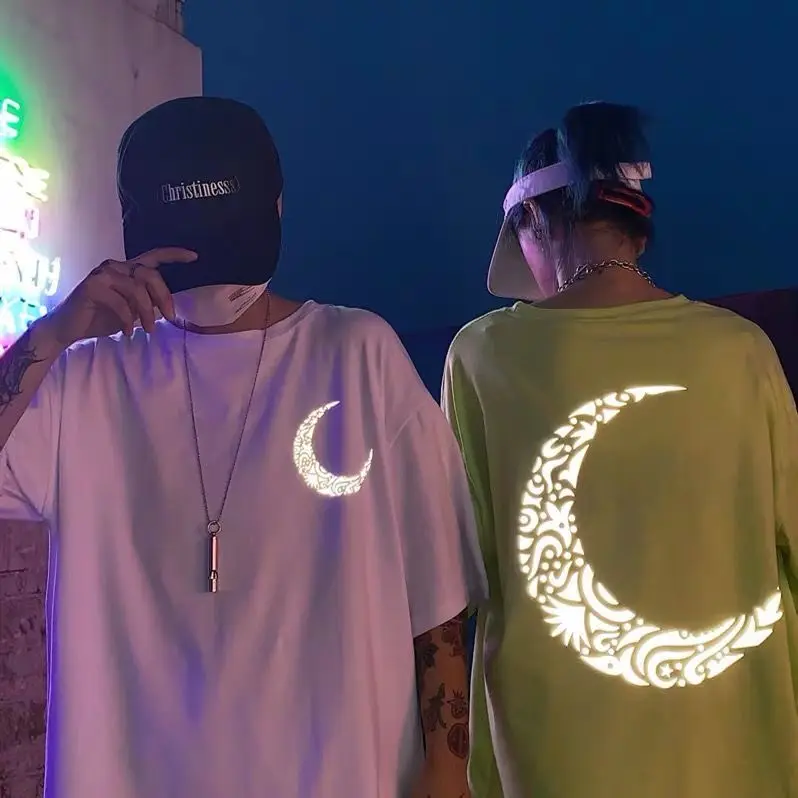 

Large Size Dark Summer Colorful Wing Moon Reflective T-shirt INS Tide Loose Men And Women Couples Tide Brand Short-sleeved Shirt