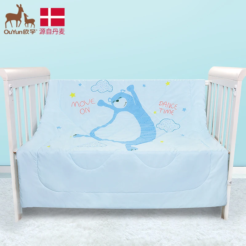 

Детское одеяло Ouyun, всесезонный универсальный кондиционер, покрыт тонким чистым хлопком для детского сада