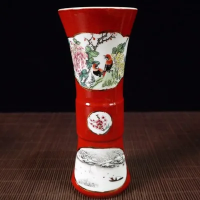 

Exquisite retro porcelain (flowers, birds, flower Gu) home decoration ornaments