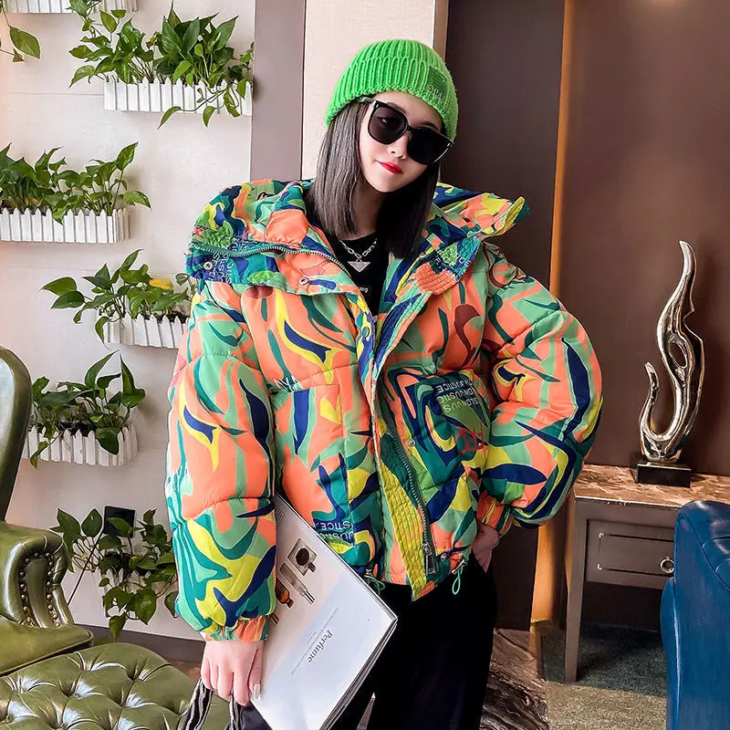 2021 Winter New Printed Cotton Jacket Women Winter Short Hooded Bread Jacket Thicken Fashion Graffiti camouflage down jackets