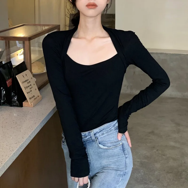 

Gentle Wind Niche Chic Top Women's Design Slim T-shirt Autumn Long Sleeve Bottomed Shirt