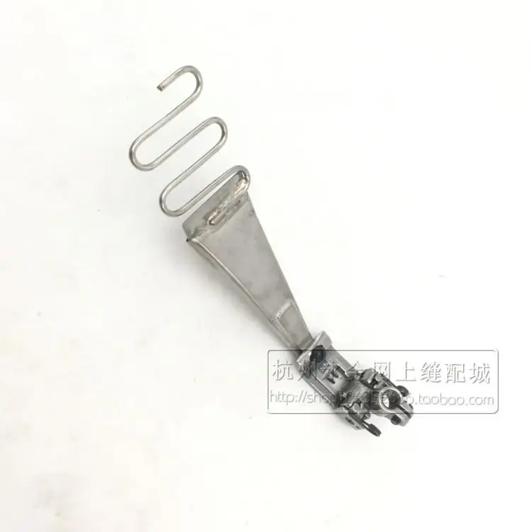 Трехигольная швейная машина DAYU443 с блокировкой из пяти нитей двойная