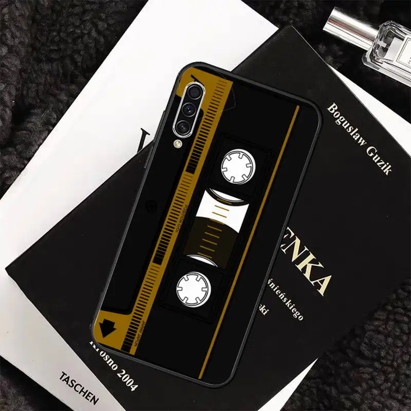 

Retro Cassette Tape Phone Case For Samsung galaxy S 7 8 9 10 20 edge A 6 10 20 30 50 51 70 note 10 plus