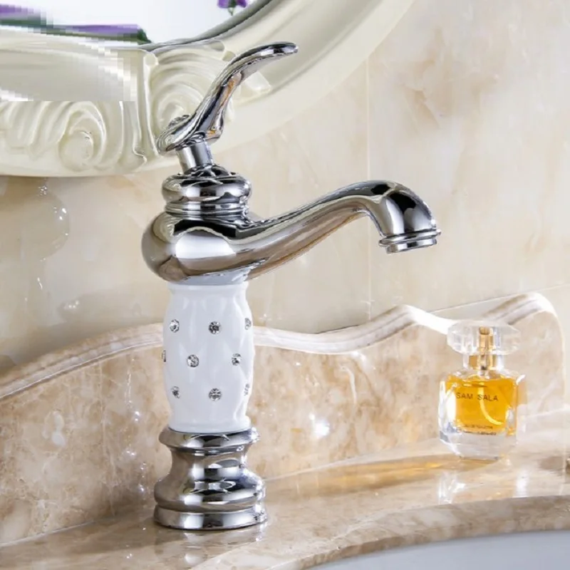 

Basin Faucets Brass with Diamond Bathroom Faucet Gold Mixer Tap Single Handle Hot & Cold Washbasin Tap torneiras banheiro