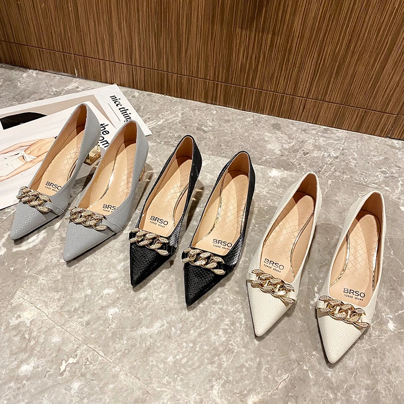 

New Women Pumps Luxurious Elegant Temperament Prom Women Shoes Fashion Pearl Chain Design Thick Heel Office Pointed Woman Shoes