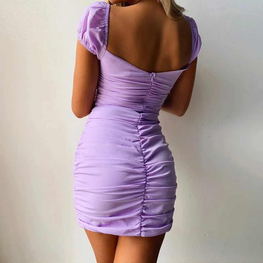 Новое летнее плиссированное платье с бантом на шнуровке облегающее в стиле