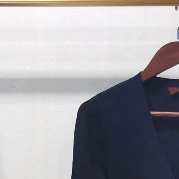 

2020 Fall New Big V-neck Slim-fit Knitted Fishtail Midi Dress