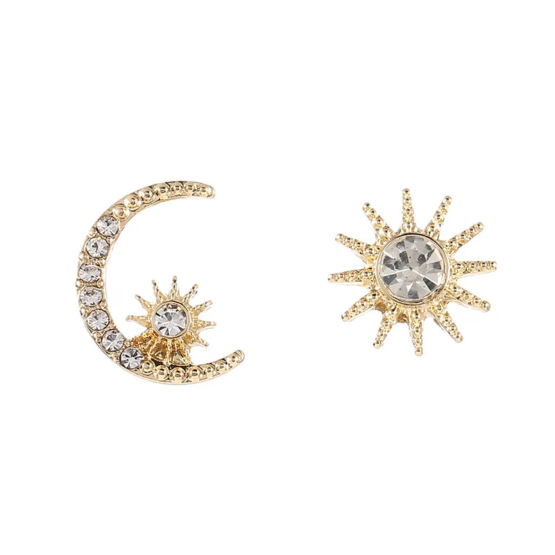 

Fashion Korean version of star and moon asymmetric earrings for women exquisite star and moon stud earring fashion earring