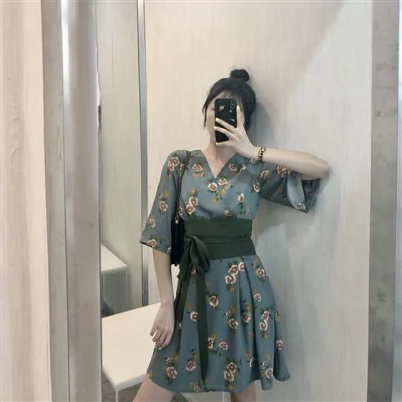

2021 new women's summer Japanese style dress high waist small first love loose large size retro tied belt skirt