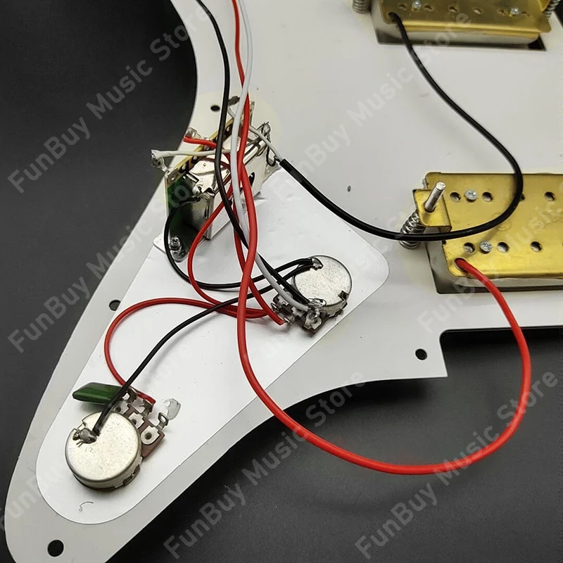 Загруженный Предварительно проводной захват для электрогитары HH Pickguard Humbucker