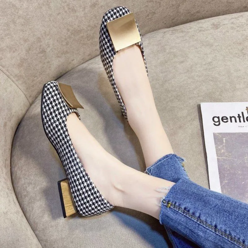 Women Leisure Shoes Houndstooth Thick Low Heel Metal Decoration Slip-On Tassel Beads Spring Round Toe Pump For Office Lady