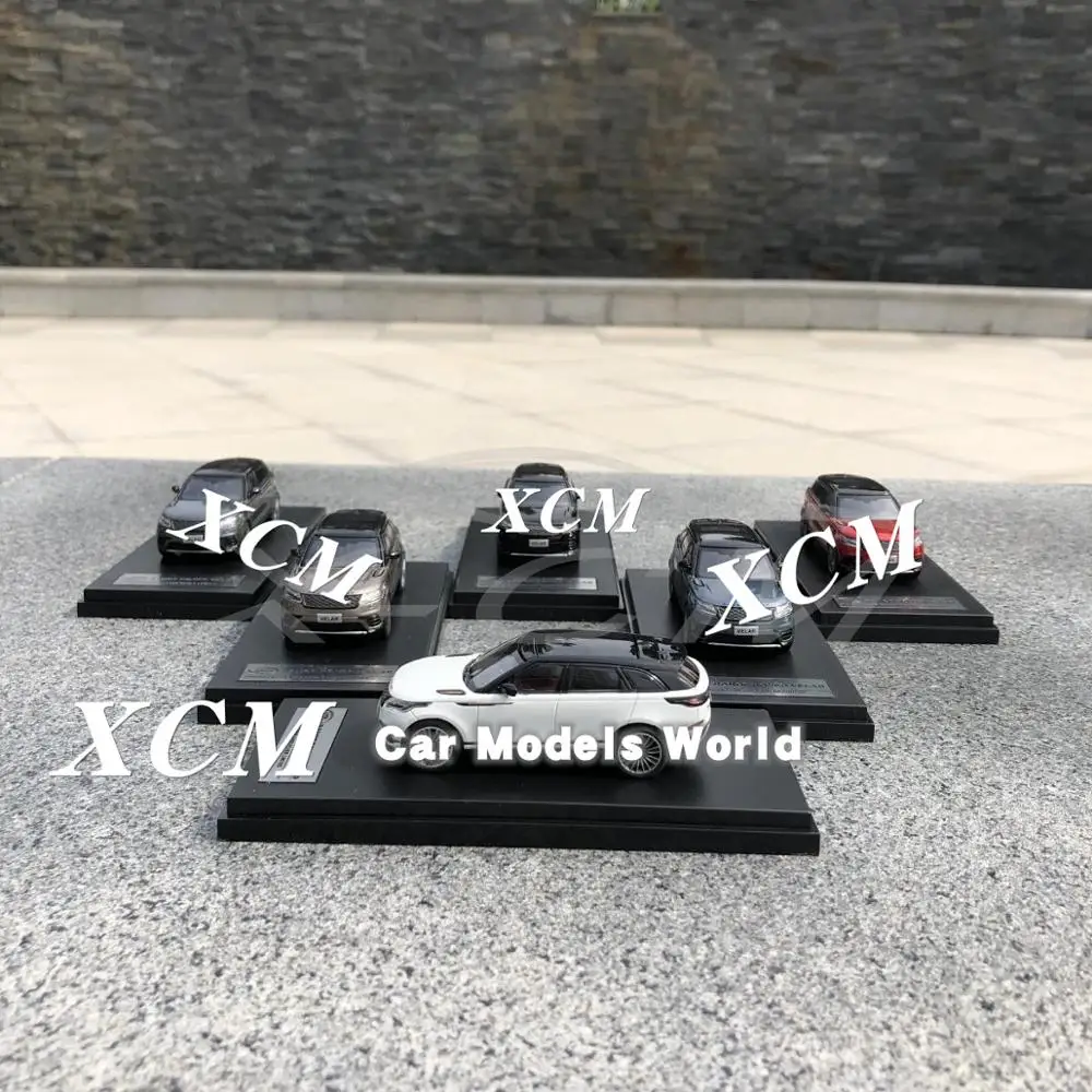 Литая под давлением модель автомобиля для ЖК-моделей Velar 1: 64 6 шт+ маленький подарок