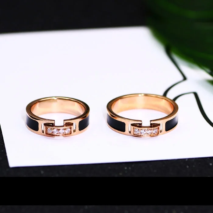 Черное кольцо из четырех частей с фианитом модное женское титановой стали и