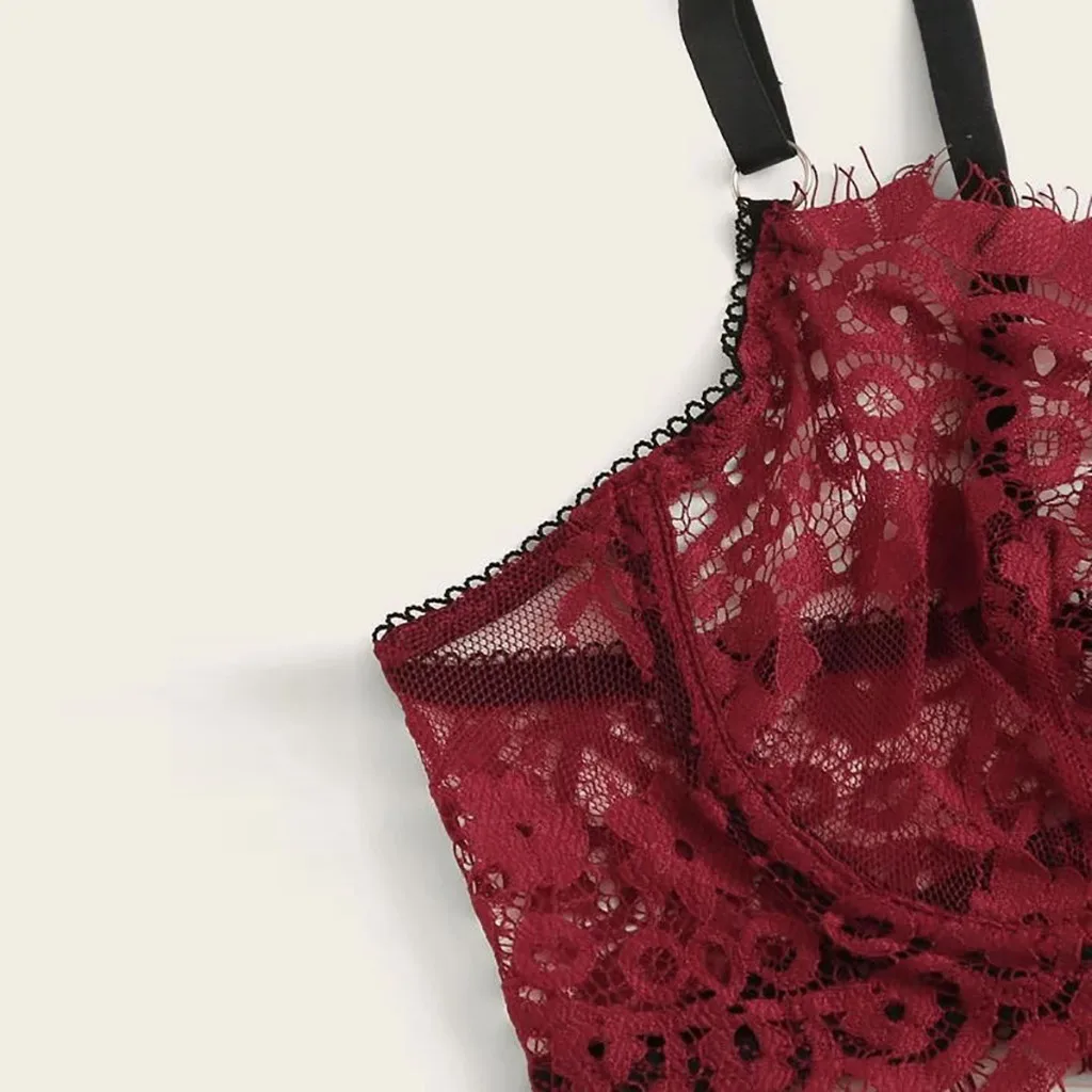 Сексуальное изысканное кружевное нижнее белье бюстгальтер + подвязка трусы