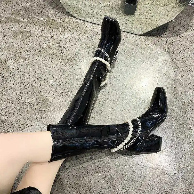 

New pearl chain patent leather boots in autumn and winter 2020