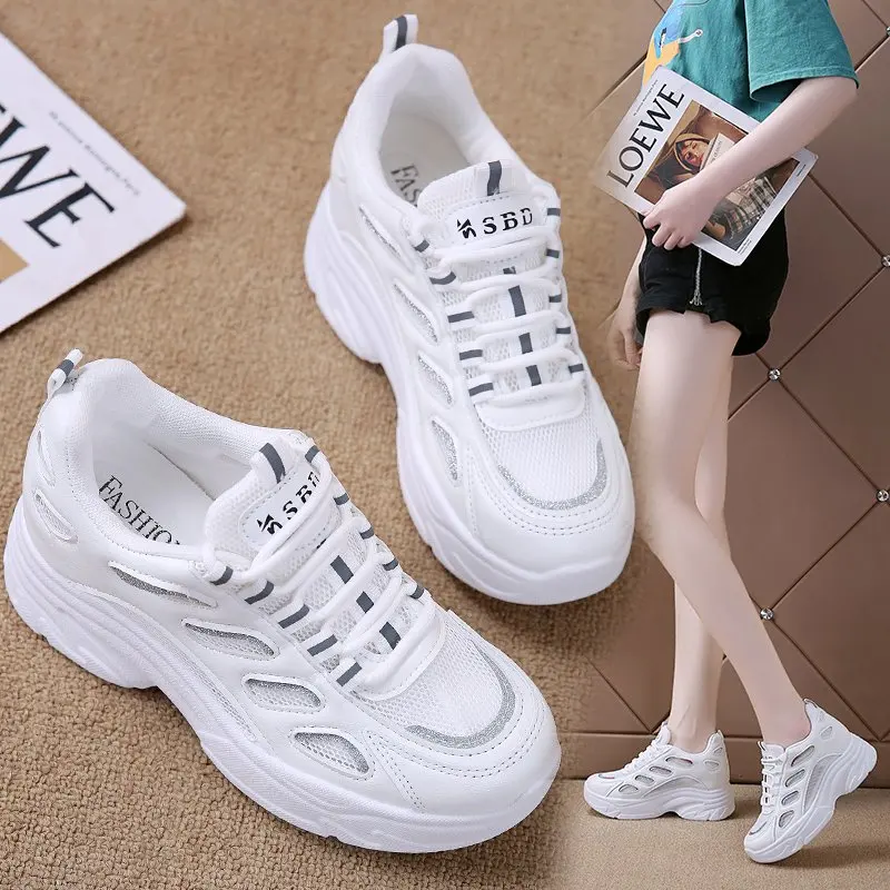 

Женские кроссовки с круглым носком, белые удобные кроссовки на платформе, на шнуровке, с вулканизированной подошвой, повседневная обувь для...