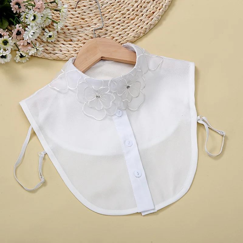 

Womens Lace Floral Embroidery Fake Collars Ladies False Collars Detachable Collar Shirt Faux Col Lapel Blouse Half Shirt Decor