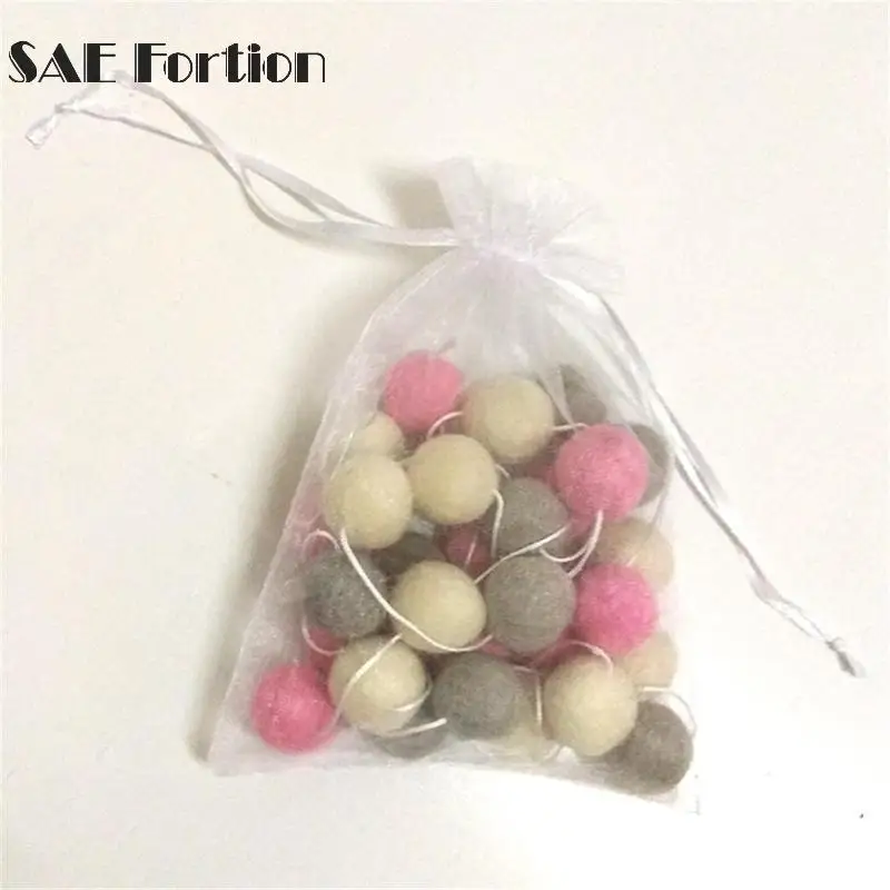 Войлочные шары детские украшения детская комната гирлянда Woll Декор VQW8827