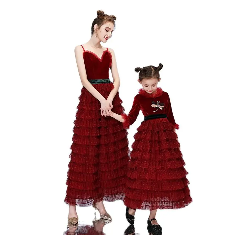 Костюм принцессы на Хэллоуин для родителей и детей осенний наряд мамы дочки