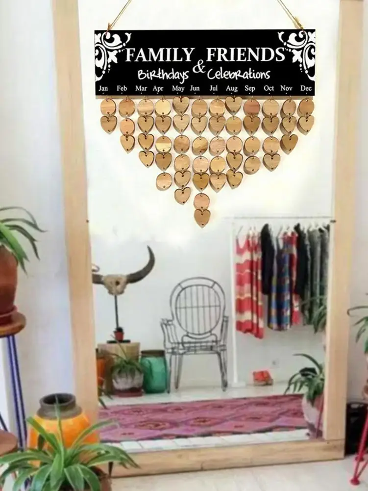 Новогодний деревянный календарь в деревенском стиле список семейных друзей