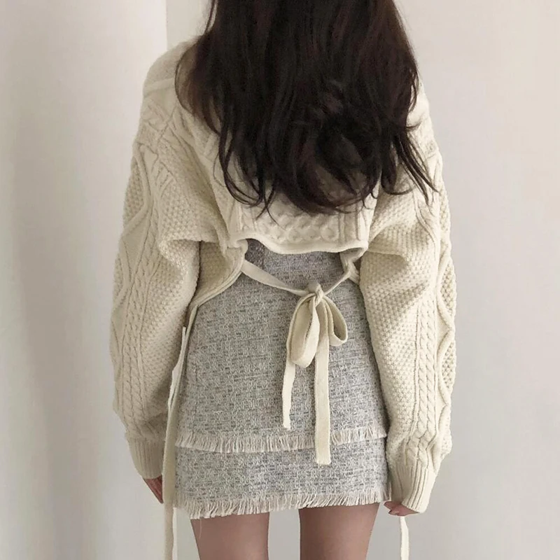 

2020 Autumn Korean Style Loose Sweater Women Long Sleeve Back Bow Tie Warm Sexy V-neck Casual Winter Knitting Elegant Knitwear