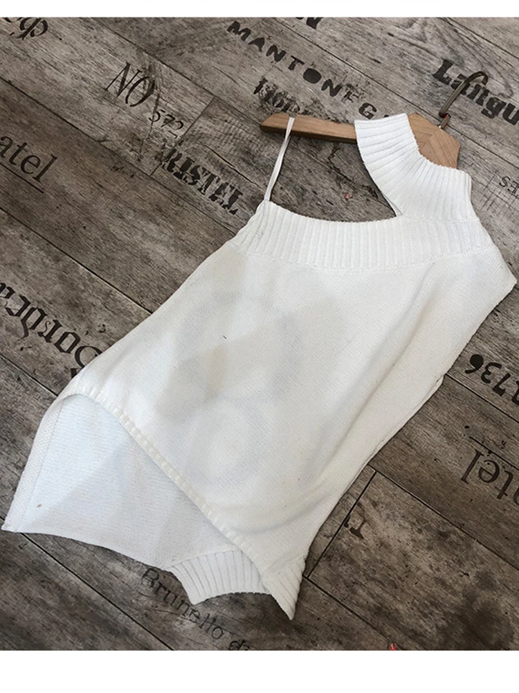 

First song Tight sexy hanging neck hollow elastic knit women's top vest 2020New summer hem irregular fashion wild women's vest