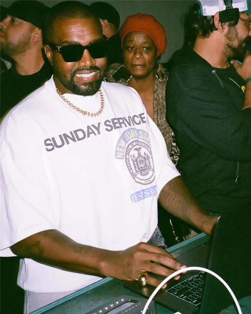 

3D Digital Printing Kanye West Jesus Is King T-shirts Casual Fashion Hip Hop White Jesus Is King T shirt Top Tees