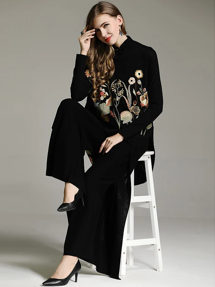 Top Grade Designer Clothing Sets 2019 Autumn Winter Knitwear Women Luxurious Embroidery Sweaters+Wide Leg Knitted Pants Sets XXL