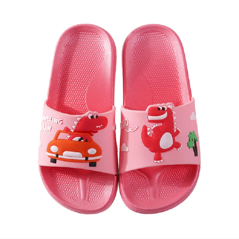 

New style house slippers summer cartoon slippers girl's and boy's giraffe slippers indoor non-slip bath baby slippers hot sale