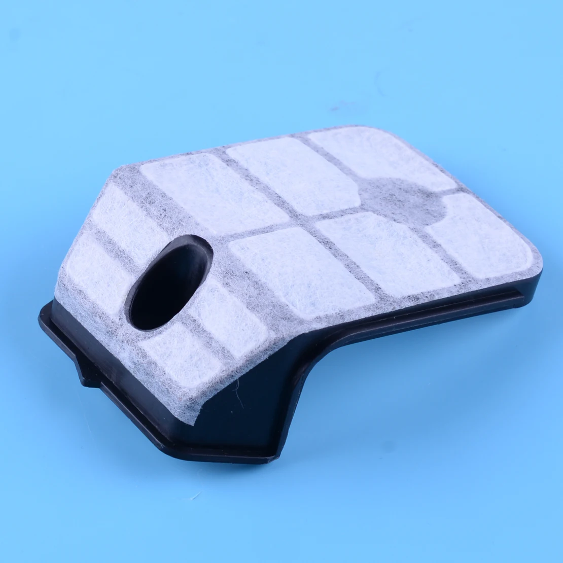 

LETAOSK Air Filter Replacement Fit For Homelite UT10520 and UT10519 Chainsaw 9x6.2cm 518049002