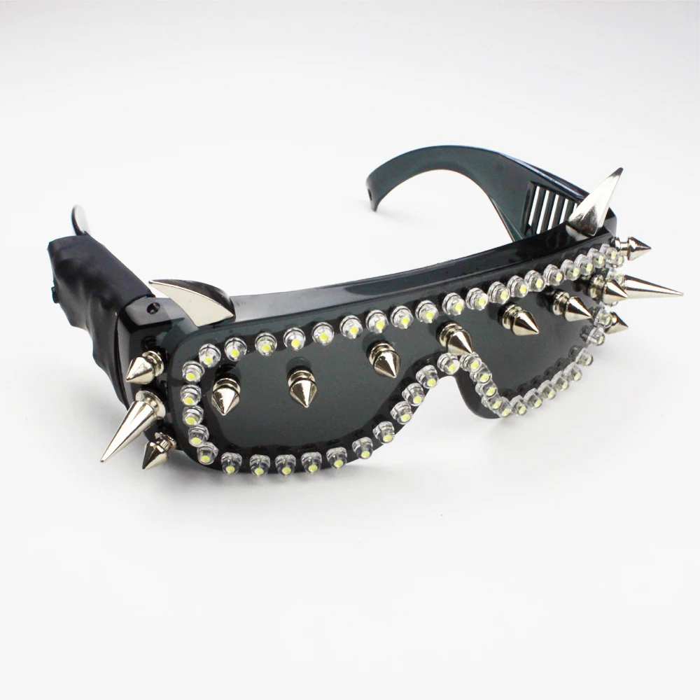 Бесплатная доставка светодиодный панк очки с заклепками для ночного концерта